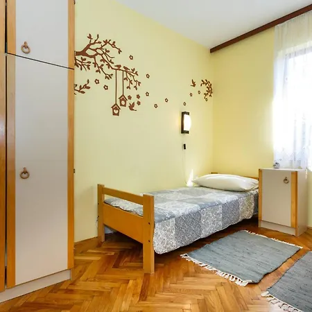 Shabby Chic Disente Nr1 Close To Krk Centre Apartment *