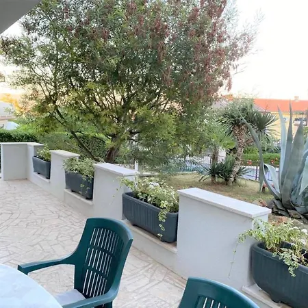 Apartment Shabby Chic Disente Nr1 Close To Krk Centre *