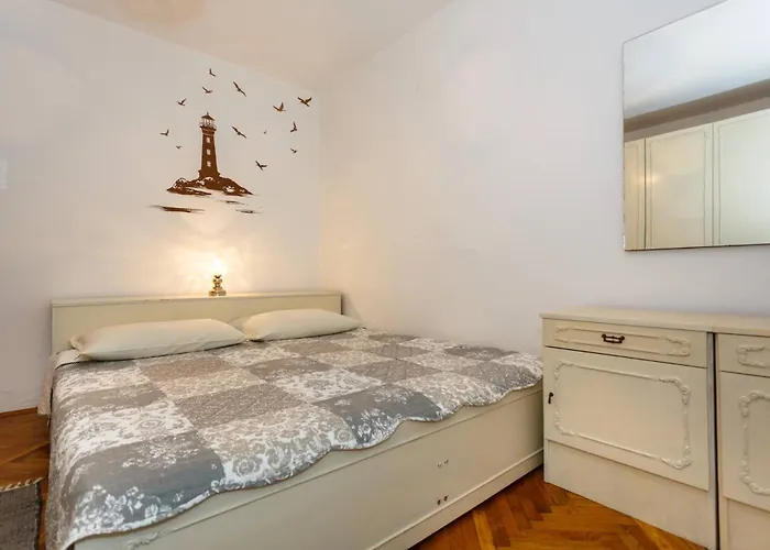 Shabby Chic Disente Nr1 Close To Krk Centre *