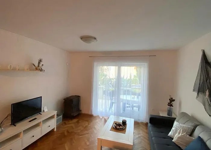 Shabby Chic Disente Nr1 Close To Krk Centre