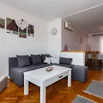 Апартаменты Shabby Chic Disente Nr1 Close To Krk Centre *