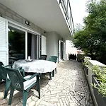 Shabby Chic Disente Nr1 Close To Krk Centre Апартаменты
