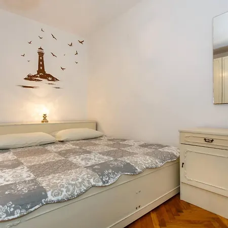 Shabby Chic Disente Nr1 Close To Krk Centre *