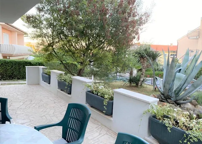 شقة Shabby Chic Disente Nr1 Close To Krk Centre *