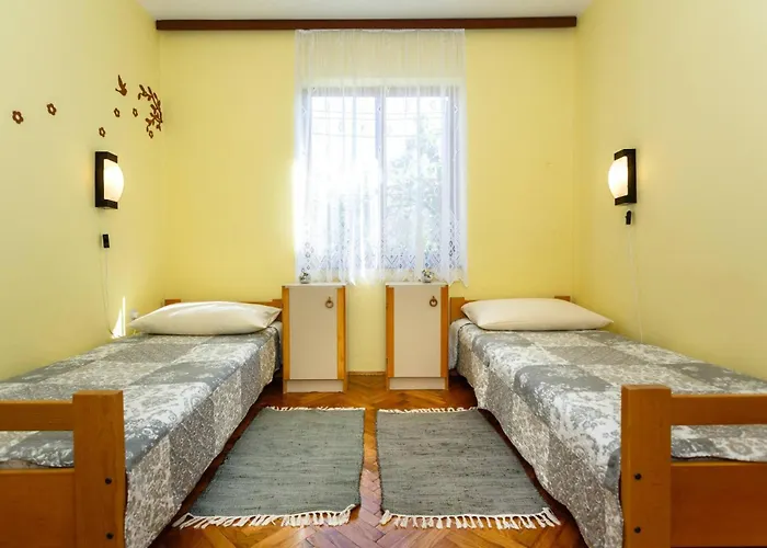 Shabby Chic Disente Nr1 Close To Krk Centre * كرك